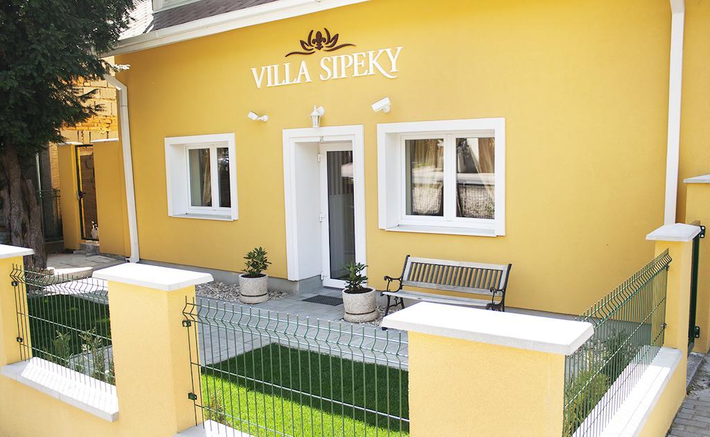 Villa Sipeky Senec Bagian luar foto
